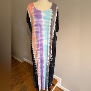 NWT Torrid Supersoft Multi Tie Dye Maxi Dress - Torrid Size 4 (26, 4X)
